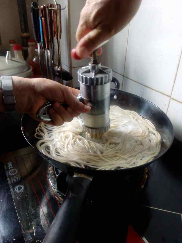 最新饸饹机，革新传统面食工艺